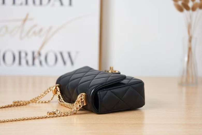  women's handbag, versatile design, view 5