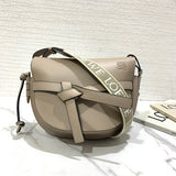 Ziva's Charm handbag – detail view (20cm*19cm*11.5cm)