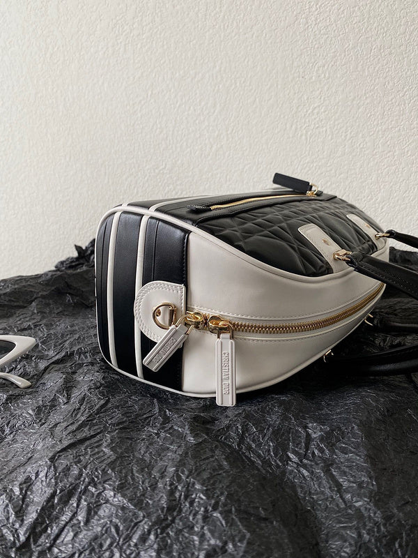 Side profile of signature everyday-luxe women's handbag – women's designer-style accessory