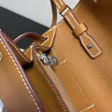  Streamlined carryall bag front view 19
