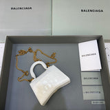 Contemporary Faux Leather Handbag - Everyday Elegance | Women's Premium Handbag #494 - close-up detail shot (image 3) of designer-inspired handbag
