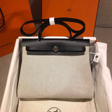  shopper bag interior and compartment view