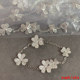 Front view of Van Cleef & Arpels unisex jewelry piece