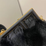 Ziva's Charm handbag – close-up view (26cm*9.5cm*18cm)