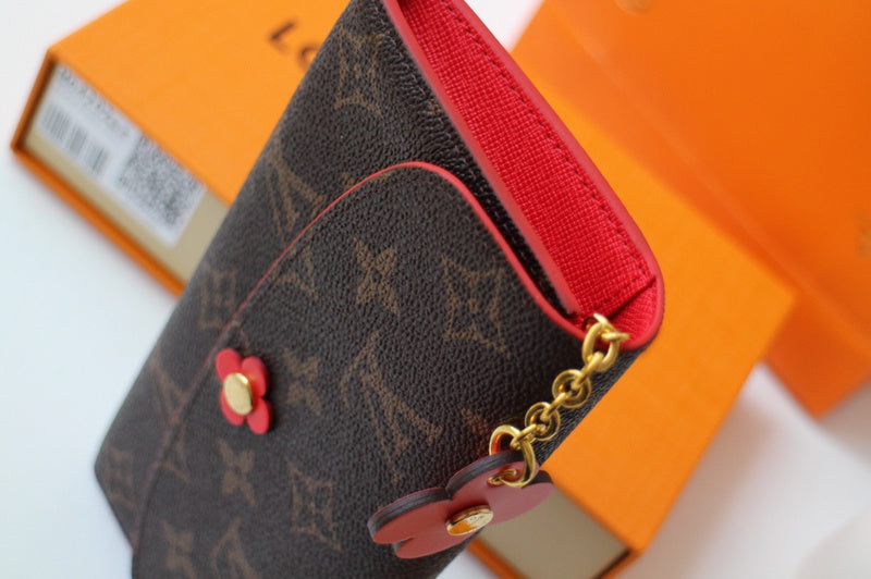 Side profile of polished sleek women's handbag – women's designer-style accessory