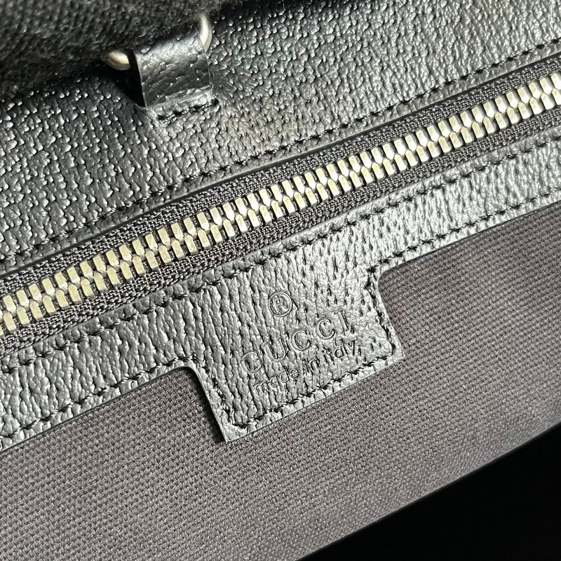 Close-up detail of classic structured women's handbag – women's premium purse
