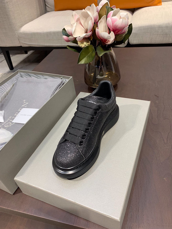 Alexander McQueen Fashion sneakers in stone beige premium leather build front view