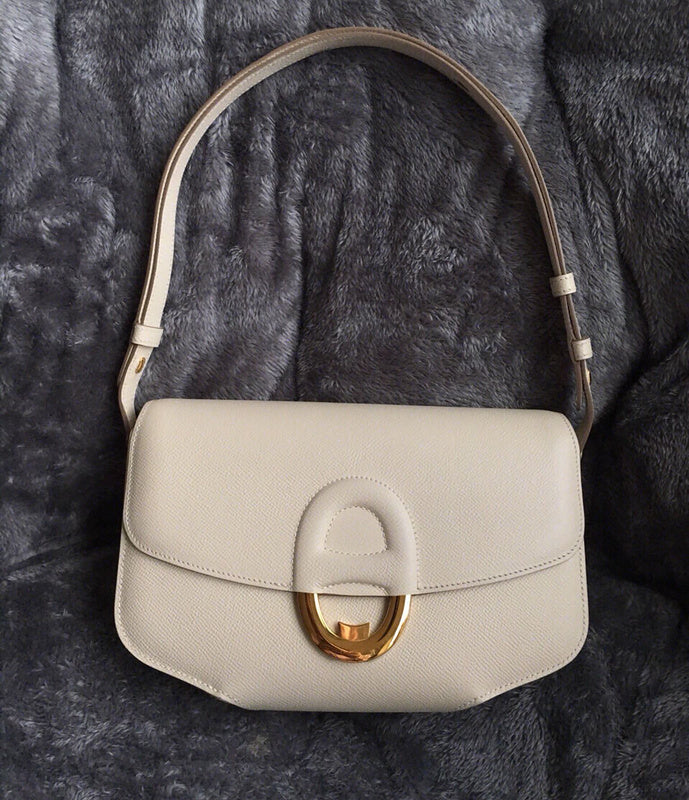 Crisp bag women's premium everyday handbag