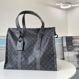 Side profile of chic everyday-luxe women's handbag – women's premium purse