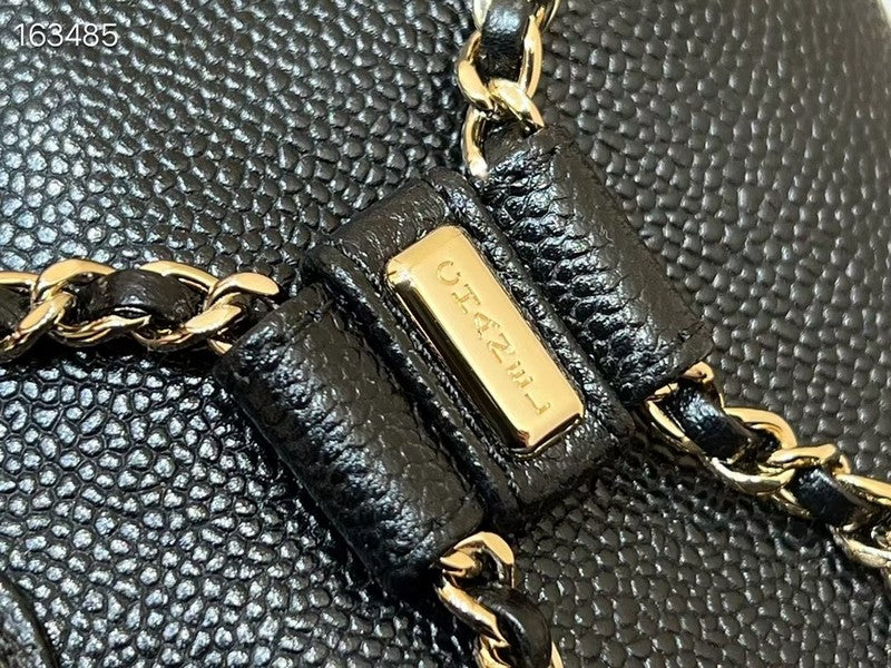  women's handbag, mid design, view 5