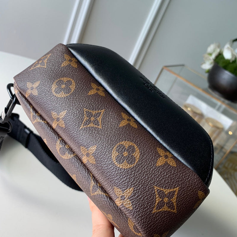 Front view of statement sleek women's handbag – women's luxury accessory
