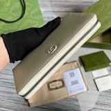 Handle and strap detail of everyday-luxe elevated women's handbag – women's designer-style accessory