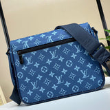  shopper bag interior and compartment view