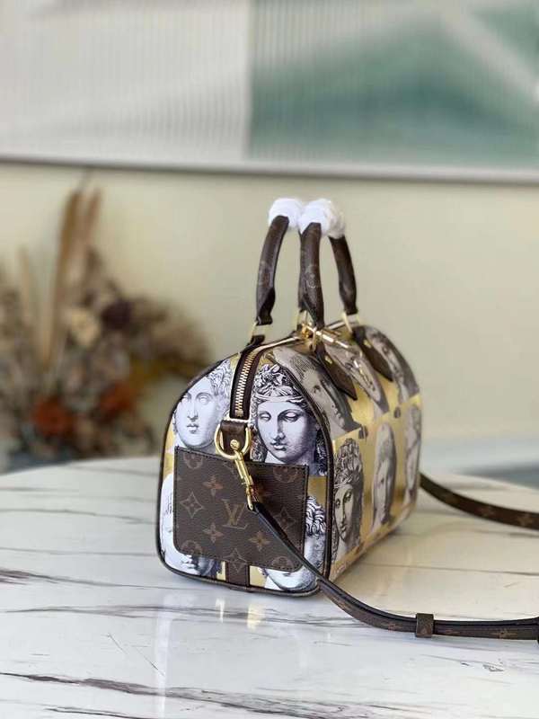 Close-up detail of modern structured women's handbag – women's premium purse
