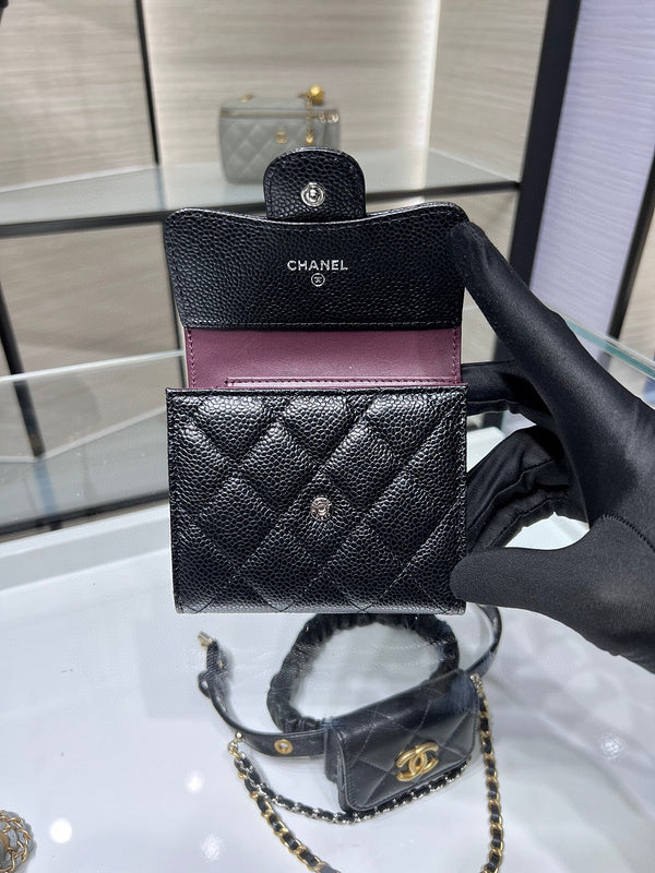  handbag, compact everyday style, image 2