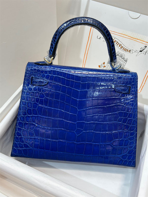  structured everyday bag detail view showing craftsmanship