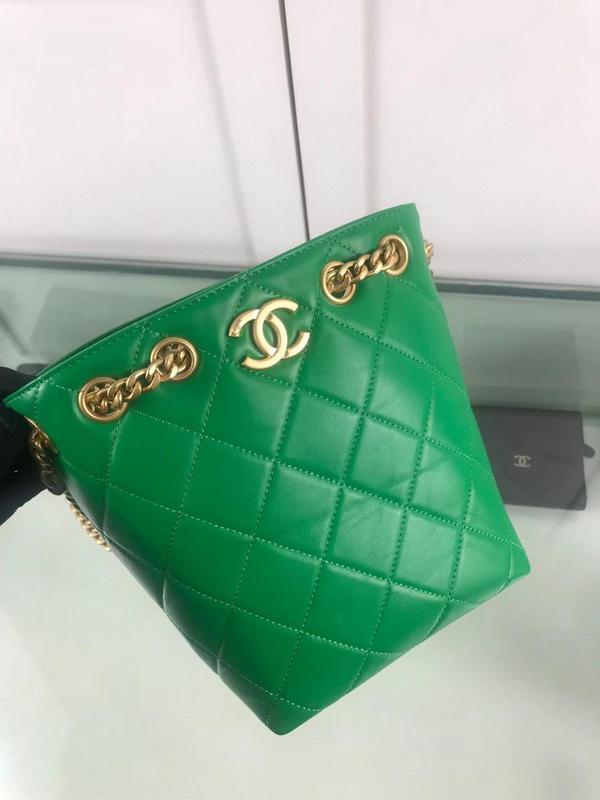 Zivas Charm Understated Luxury Fashion Handbag (Versatile Style Statement) – Front View