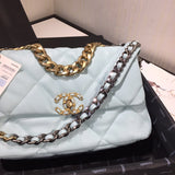 Zivas Charm Chic Craftsmanship Fashion Handbag (Modern Wardrobe Staple) – Detail View