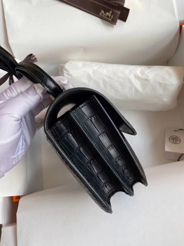 Interior view of sophisticated premium bag