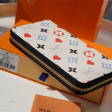  chic carryall bag detail view showing craftsmanship 14