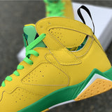 Nike Men's & Women's Designer Lifestyle Shoes — Style 032 front view