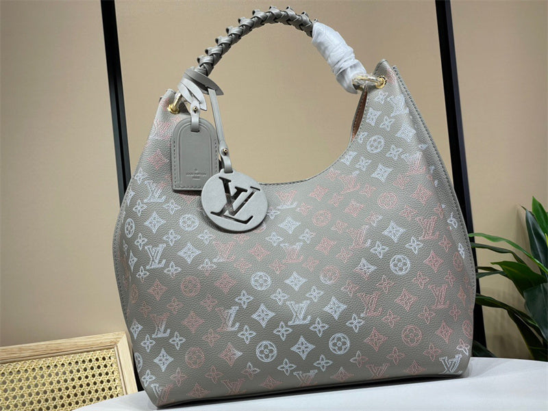  Effortless carryall bag carried on shoulder 10