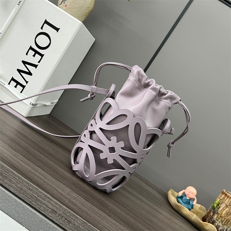 Ziva's Charm handbag – front view (11cm*8cm*20cm)
