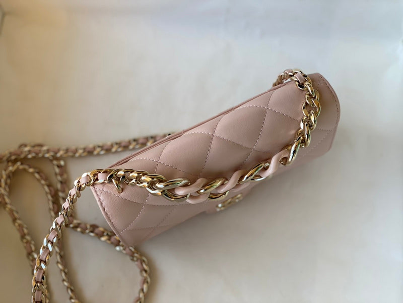  mid purse view 9