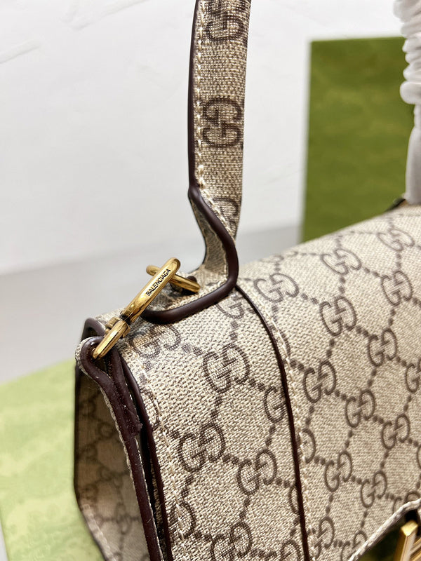 Ziva's Charm handbag – close-up view (one versatile size)