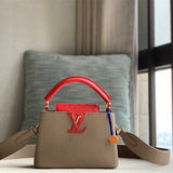  shopper bag interior and compartment view