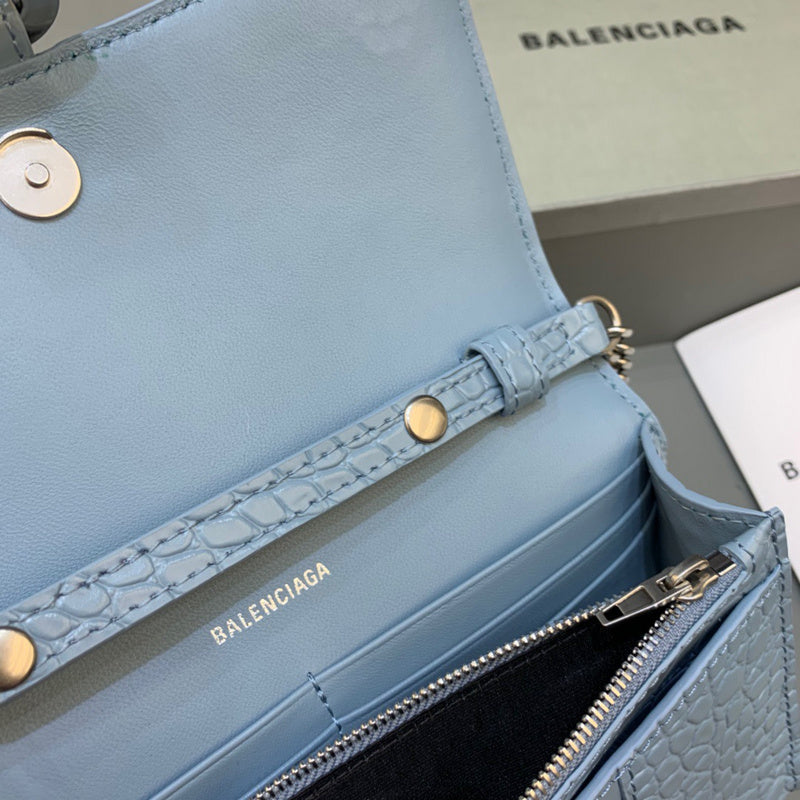 Elegant Faux Leather Handbag - Sleek Minimalist Lines | Women's Statement Accessory #447 - texture close-up (image 9) of designer-inspired handbag