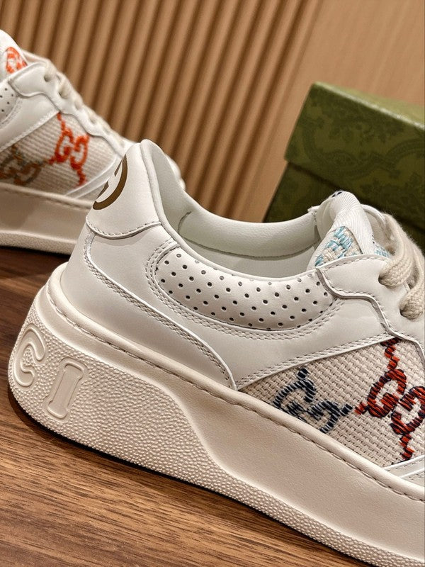Gucci all-black luxury sneakers view 4 everyday casual design