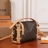  minimalist satchel styled with outfit 12
