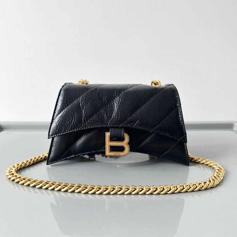 Zivas Charm Streamlined Design Statement Handbag (Modern Wardrobe Staple) – Lifestyle Shot