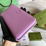 Side profile of polished elevated women's handbag – women's luxury accessory