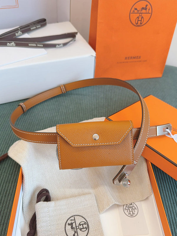 Smart handbag styled for everyday wear