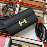 Close-up detail of crisp bag design