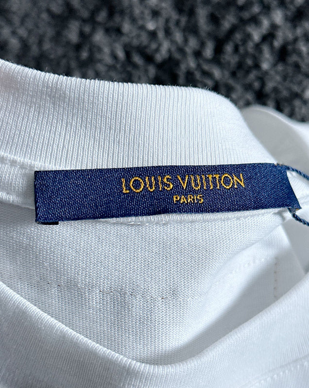 Front view of Louis Vuitton cotton t-shirt with relaxed-fit cut