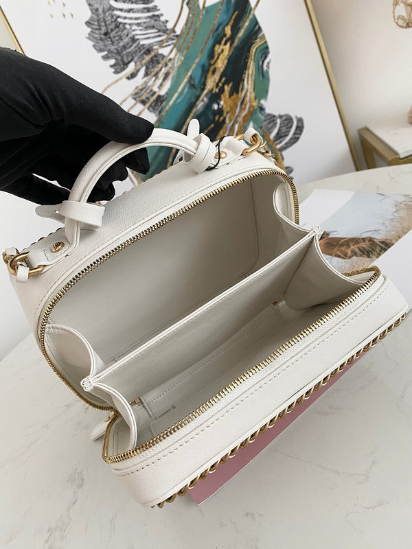 women's handbag, mid design, view 10