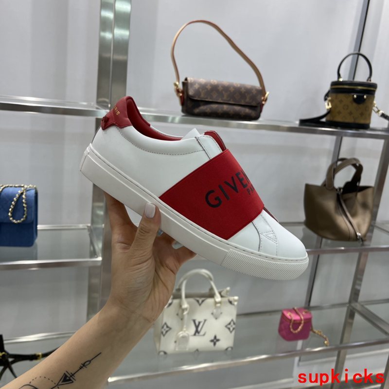 Givenchy shoes Style 088 - packaging and accessories