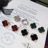 Full view of Van Cleef & Arpels unisex jewelry piece