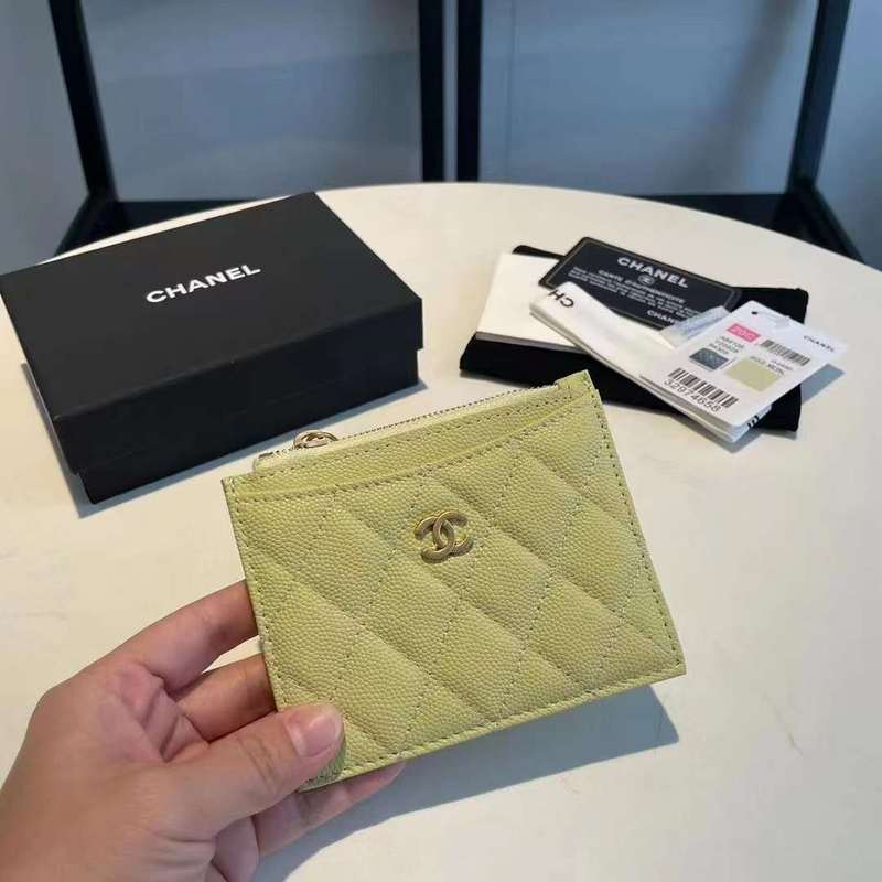 Zivas Charm Everyday Sophistication Luxury Handbag (Contemporary Shape Language) – Angled View