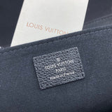 Side profile of polished everyday-luxe women's handbag – women's luxury handbag