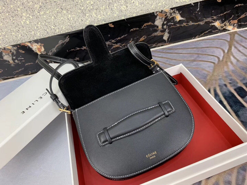 Side profile of polished statement women's handbag – women's premium purse