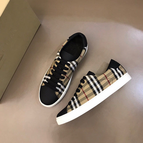 Burberry shoes Style 350 - texture and material detail