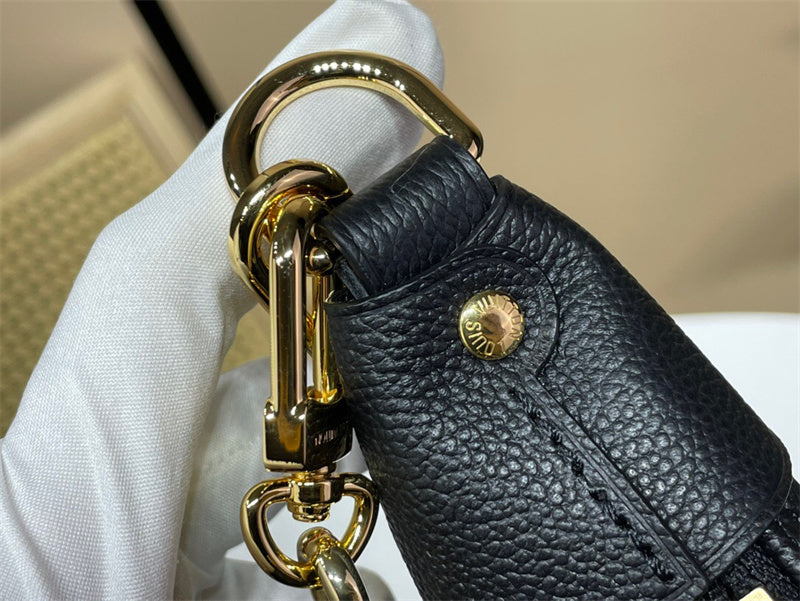  everyday everyday bag styled with outfit 18