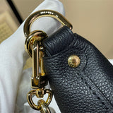  everyday everyday bag styled with outfit 18
