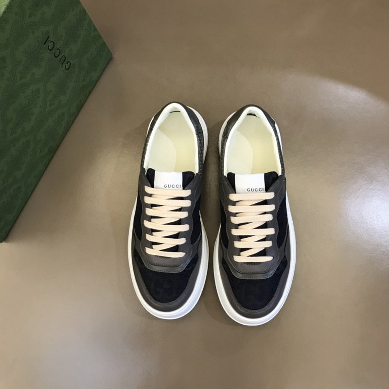Gucci clean off-white luxury sneakers view 10 padded collar comfort