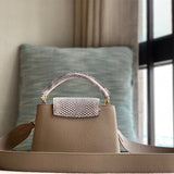  signature carryall bag styled with outfit 12
