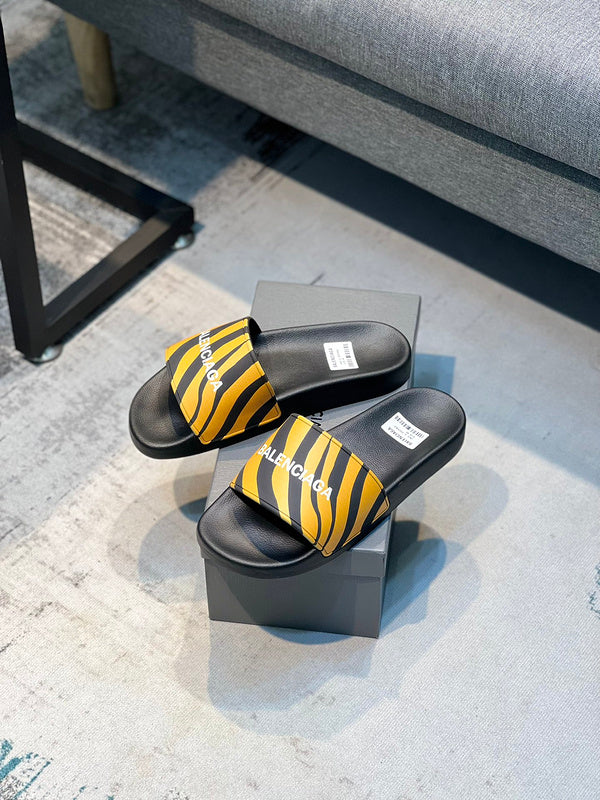 Zivas Charm Modern Edge Designer Sandals (Elevated Footwear Essential) – Interior View